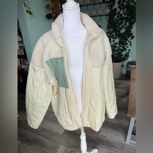Universal Thread Women’s Cream Sherpa Full Zip Quilted Jacket Plus Size M NEW